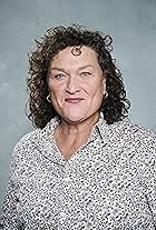 Foto de Dot-Marie Jones pareja de Bridgett Casteen